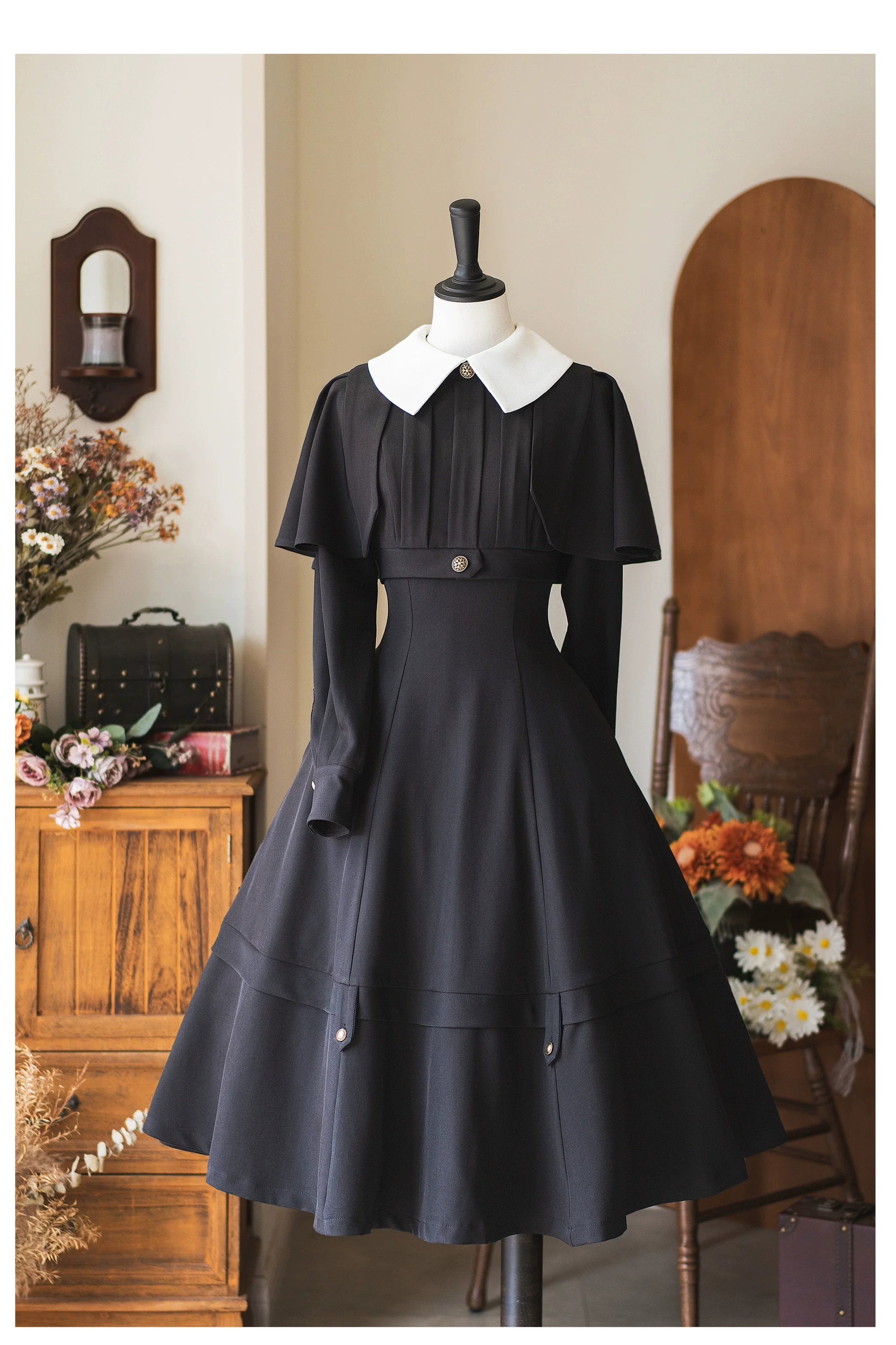 Forest Antique Box - Classic Lolita OP Dress with Detachable Short Cape - image 3