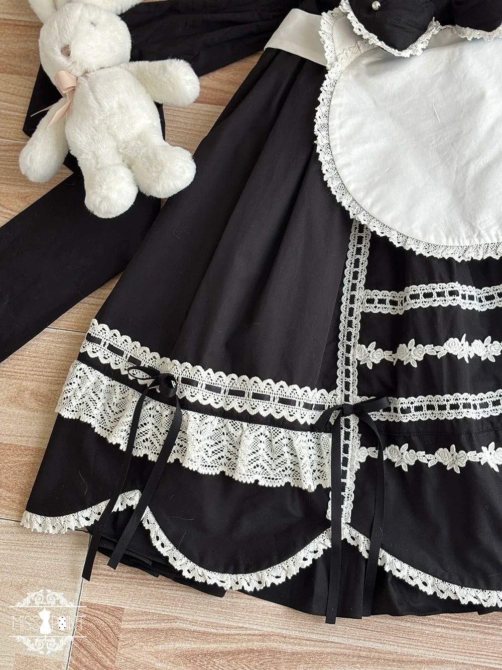 Vintage Petal Rabbit - Cotton Old School Lolita JSK Dress, Petal-Shaped Hem - image 62