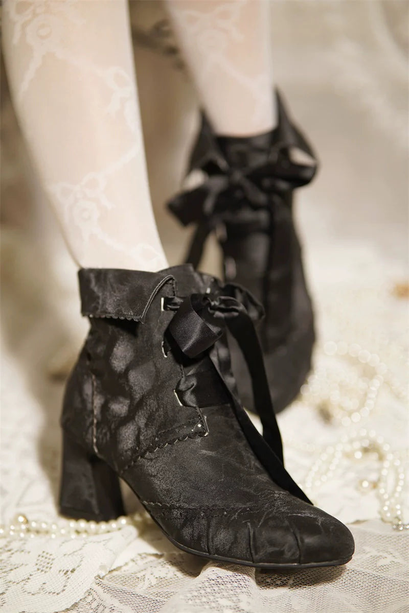 Lady Incognita - Retro Lolita Ankle Boots, Size Zipper - image 11