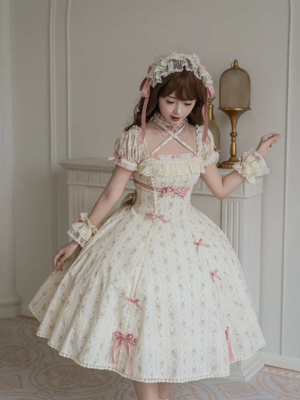 Garden Encounter of Three Springs - Cotton Old School Lolita Floral Print OP, Lace Back Opening and Accessories - image 9