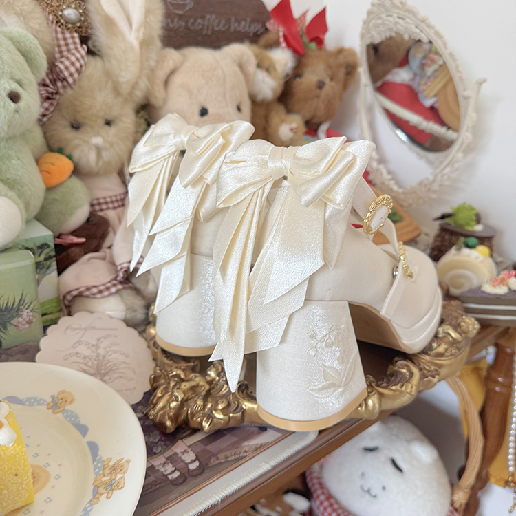 Dreamlike Lily of the Valley - Classic Lolita Platform Shoes with Back Large Bow - image 15