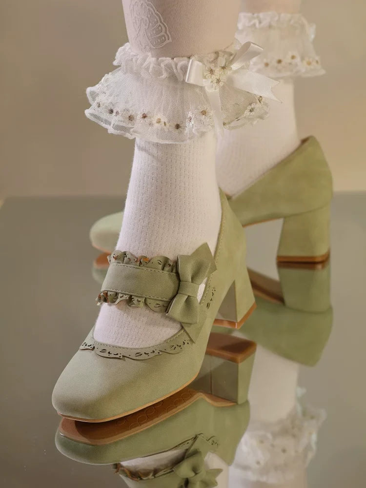 Heidi Manor - Classic Lolita Chunky Heels with Cutout Trims - image 9