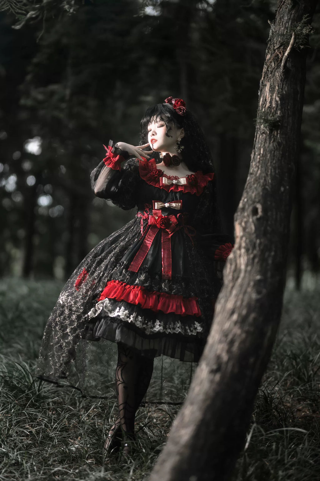 Night of Berea Gothic Lolita OP Dress in Black and Red - image 5