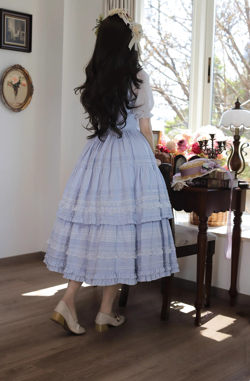 Marguerite Daisy - Classic Lolita Bust-supporting JSK Dress, Layered Lace - image 5