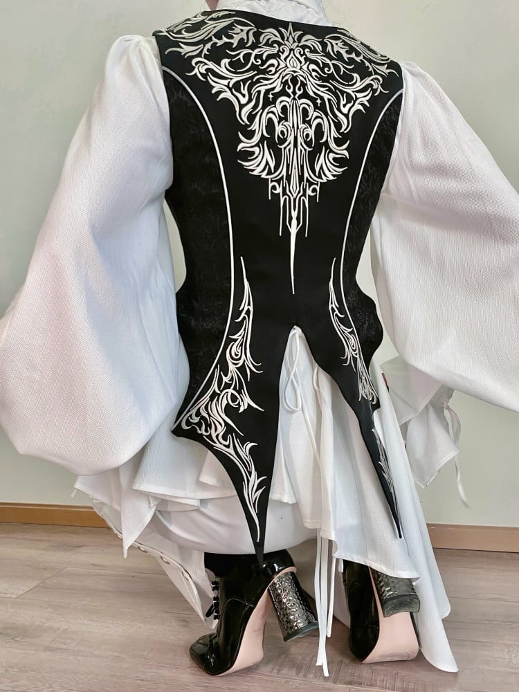 Black Ouji Lolita Banquet Waistcoat - image 3