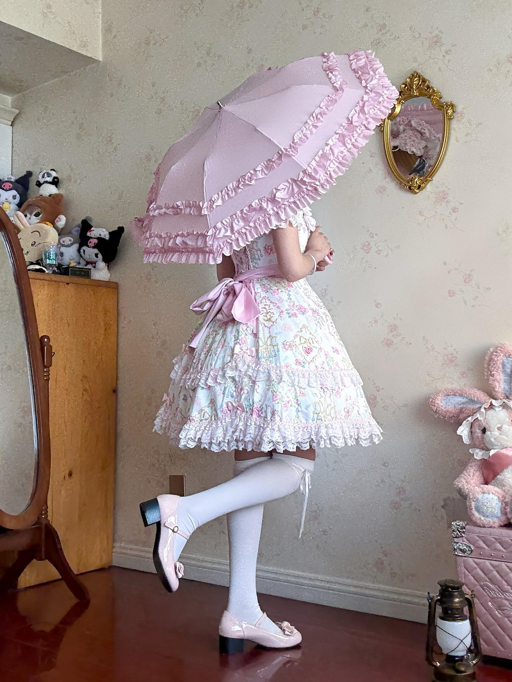 Raven and Lace Classic Lolita Foldable Ruffle Parasol - image 2