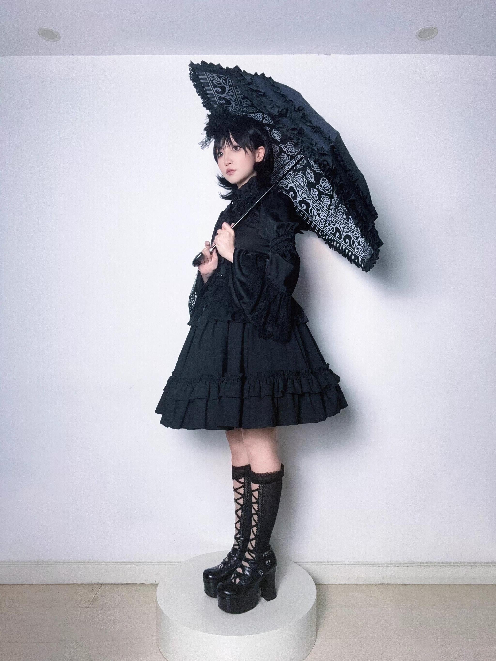 Classic Foldable Sunscreen Lolita Parasol with Ruffles - image 18