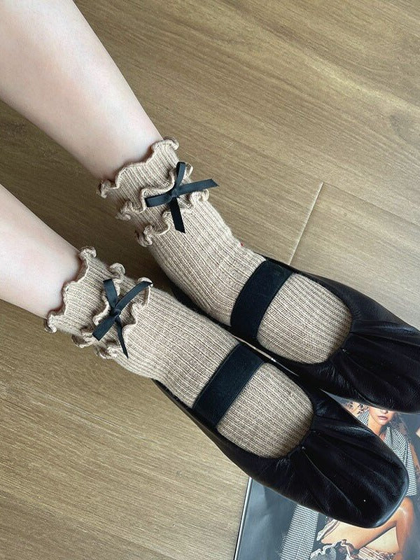 Lolita Wool Socks with Butterfly Bow and Ruffled Cuff - 5 Colors - image 10