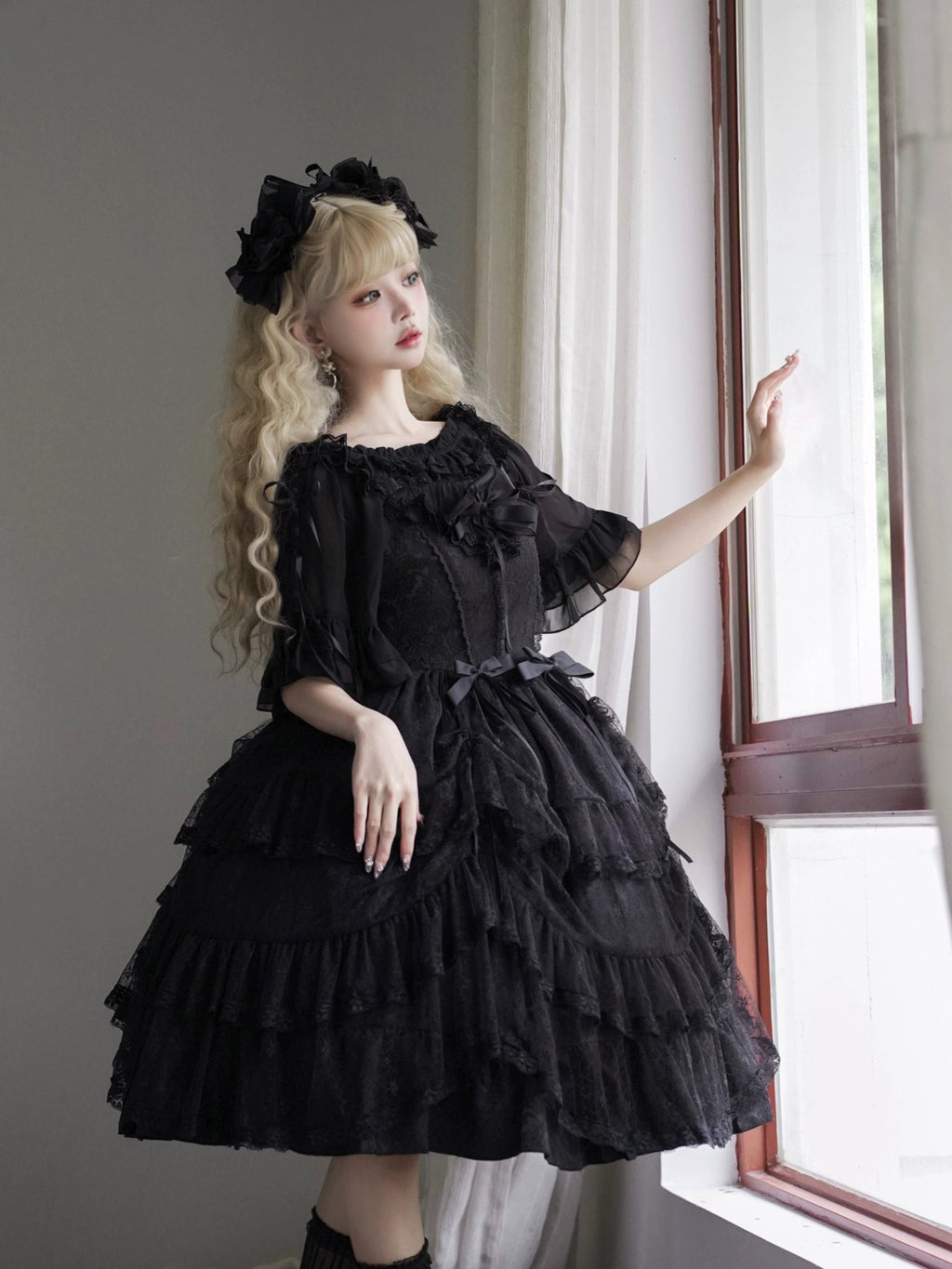Eieyomi Gothic Princess Black Lolita JSK and Chiffon Top - image 3
