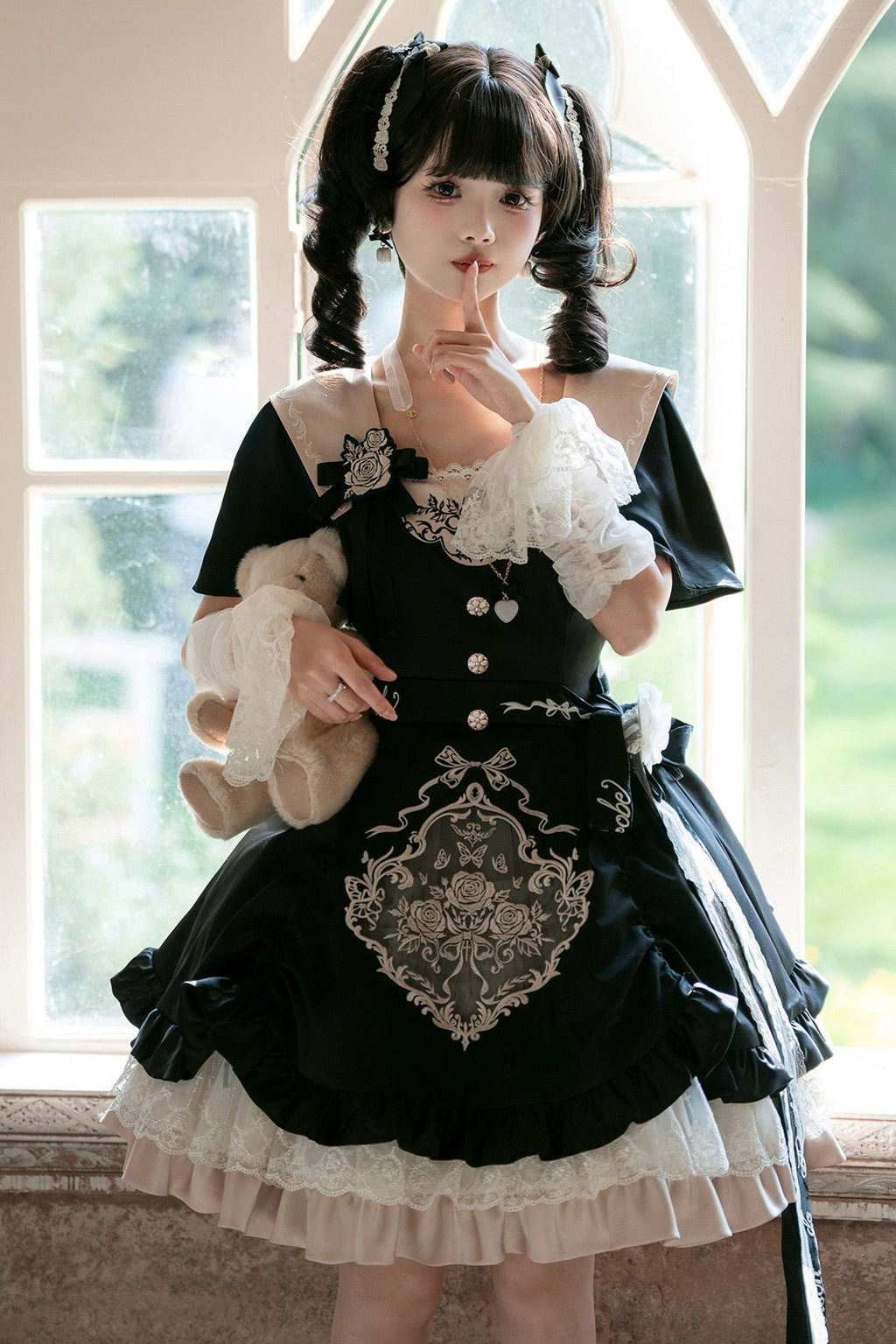 Glaze Floral Realm Black Lolita OP Dress and Accessories - image 11