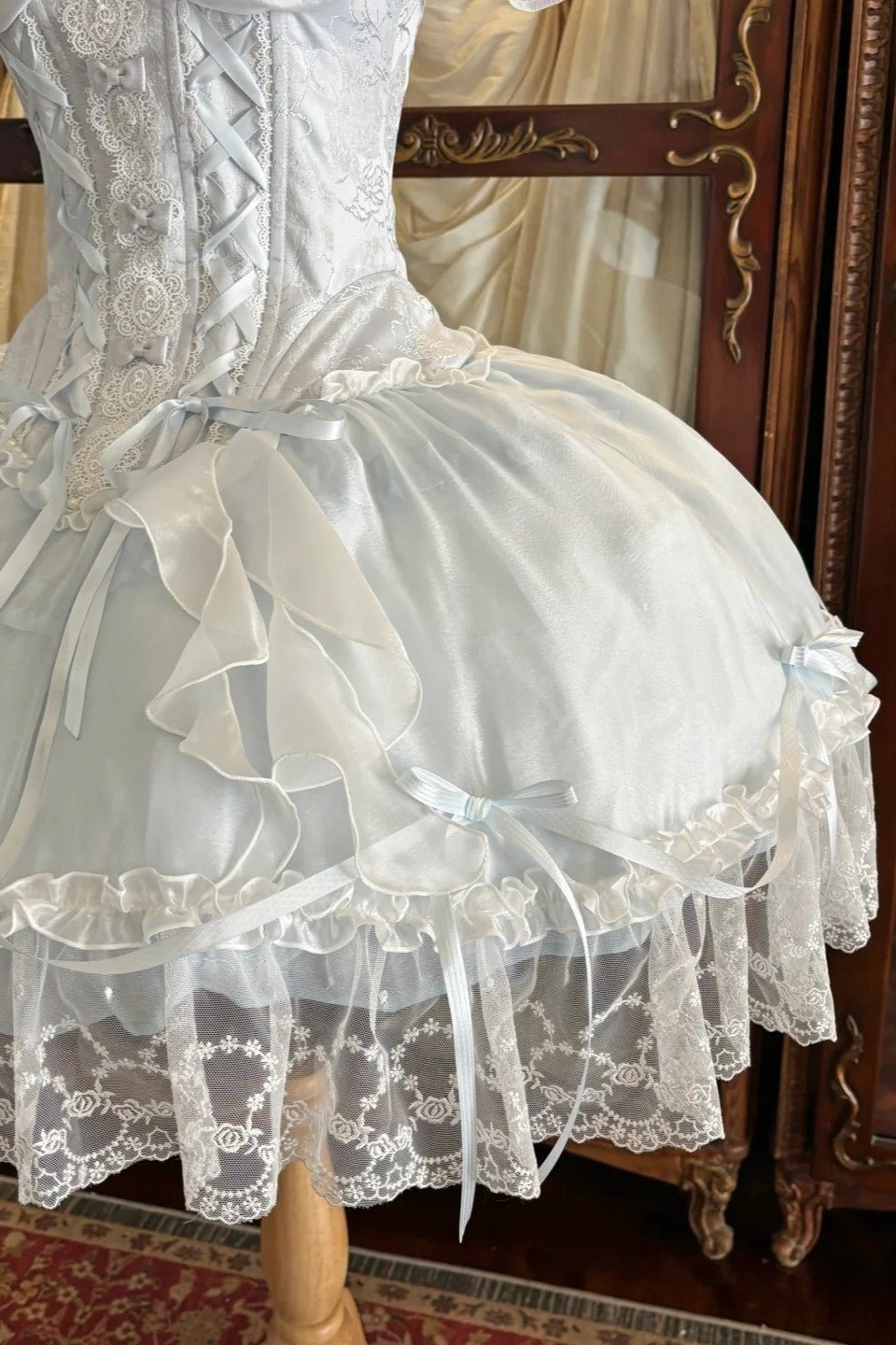 Ocean Series Sky Blue Fish Bone Classic Lolita OP and Accessories - image 3