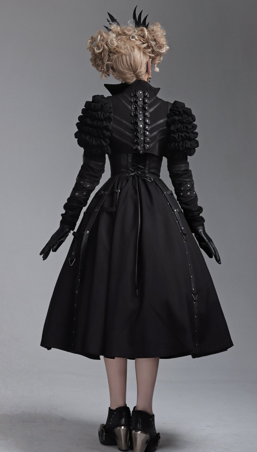 Wilde Jagd - Structured Gothic Lolita Bolero & JSK Set - image 11