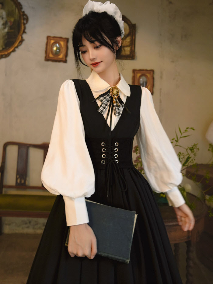 The Black Swan - Classic Lolita Dress, Blouse & Coordinate Pieces and Accessories - image 13