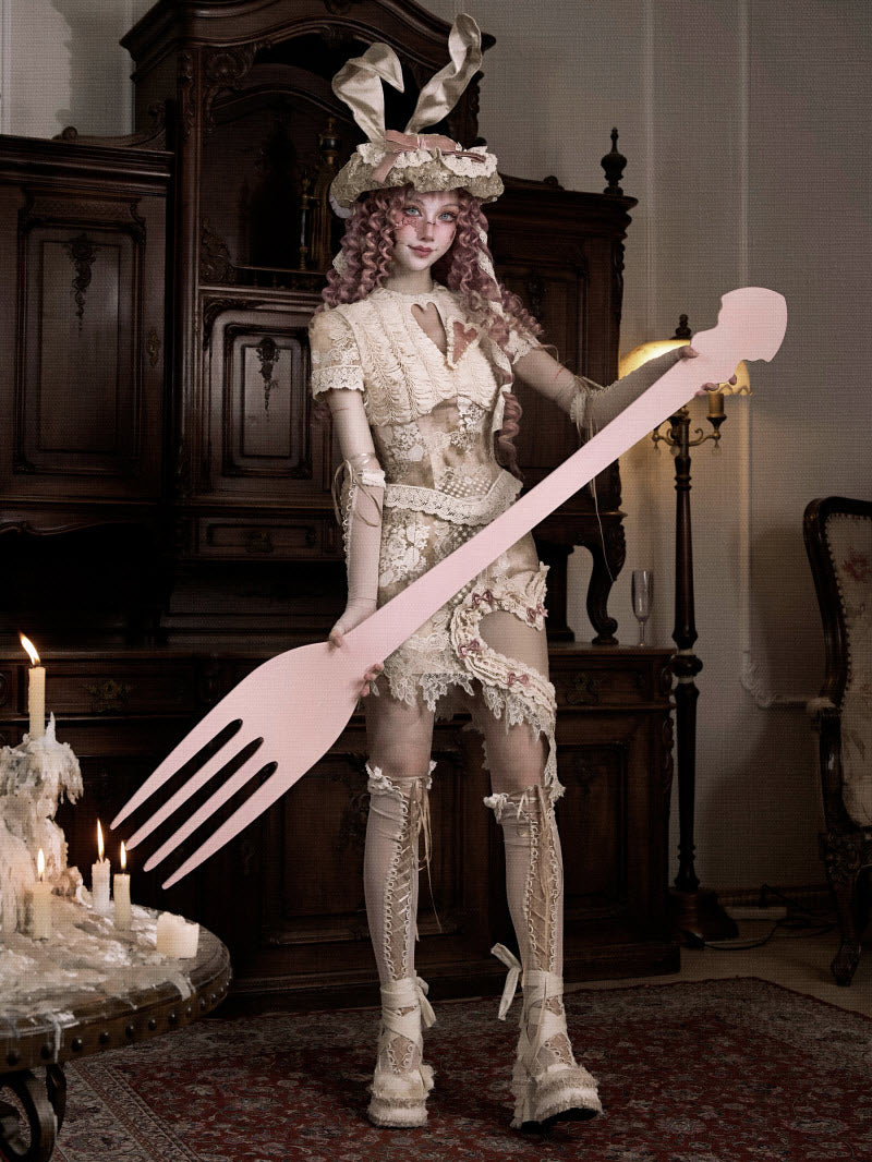 Cupid's Verse-Casket - Heart Cut-Out Vintage Lace Lolita Top - image 18