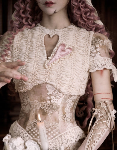 Cupid's Verse-Casket - Heart Cut-Out Vintage Lace Lolita Top - image 2