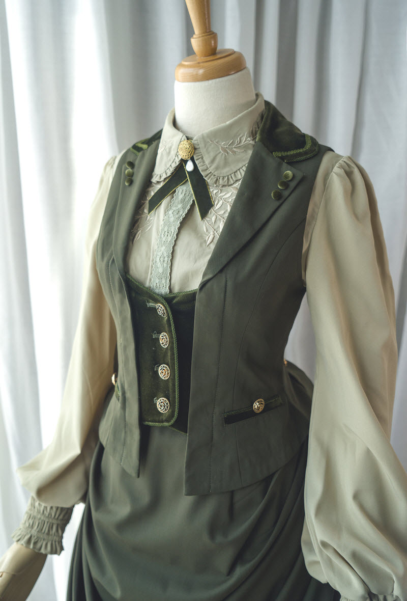 Minerva's Stitches - Tailored Ouji Vest - image 2
