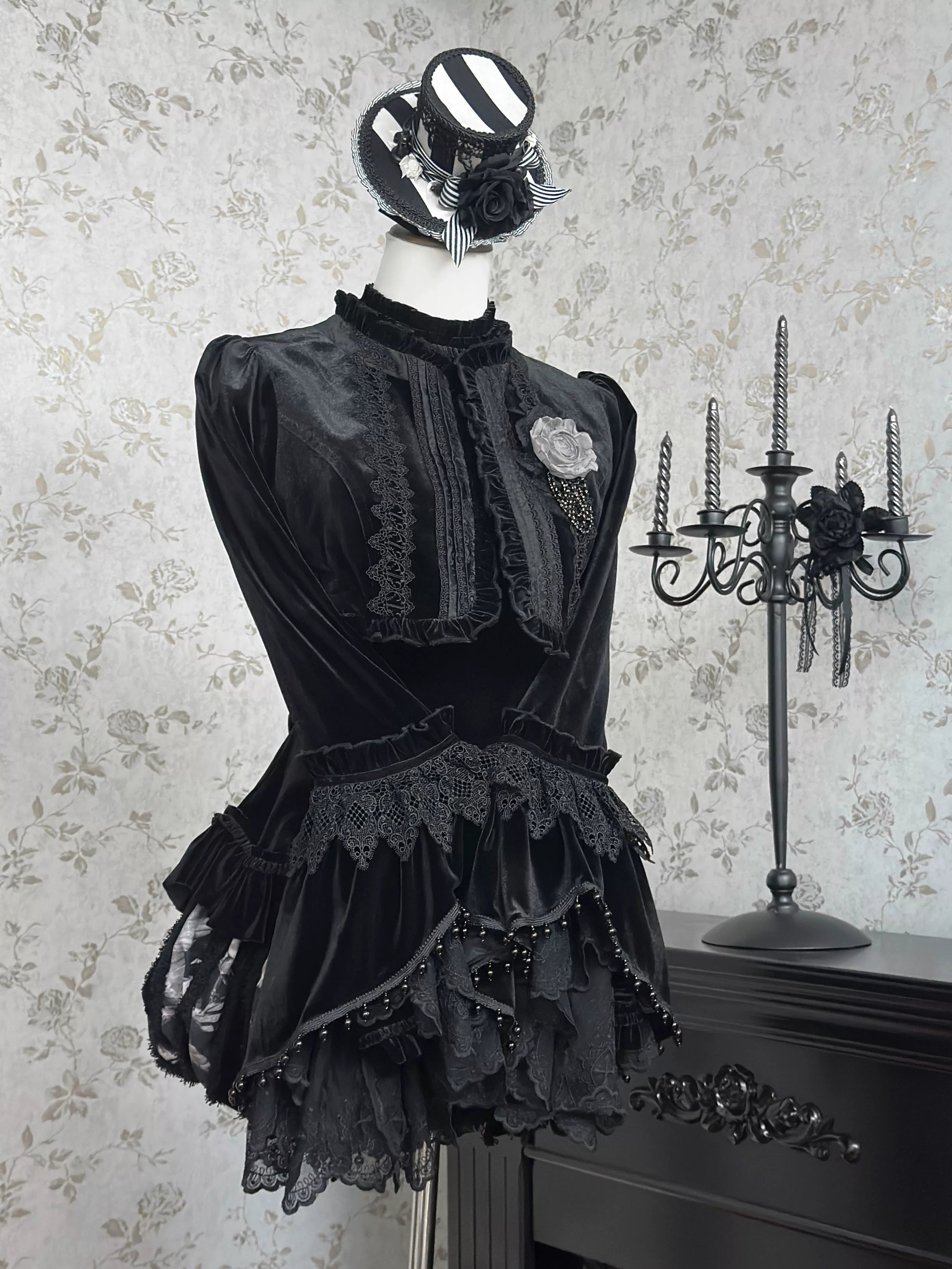 Gothic Cathedral Velvet Lace Corset Lolita JSK and Jacket Set - image 3