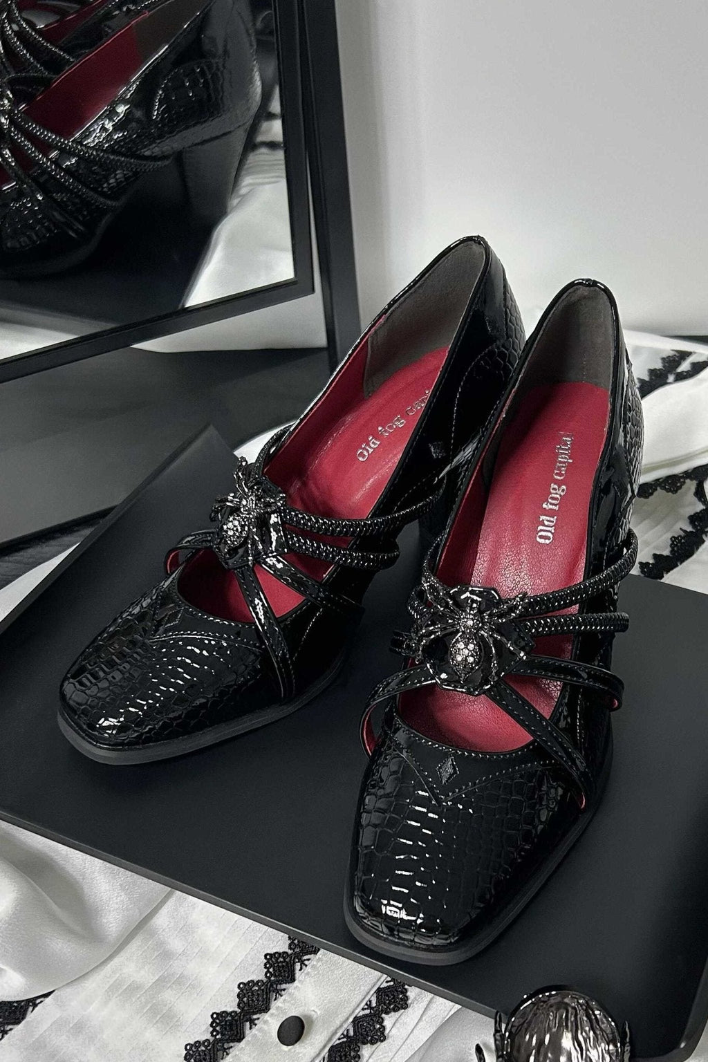 Spider Banquet - Croc Patent Gothic Lolita Heels - image 9